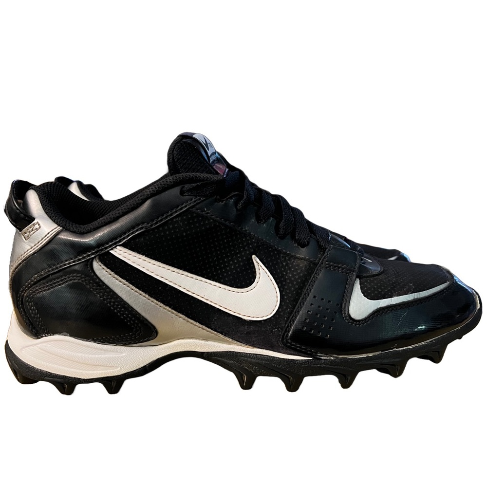 Nike Men's Land Shark Legacy Rubber Mid Cleat Size 11  M Black/White(396231-011)